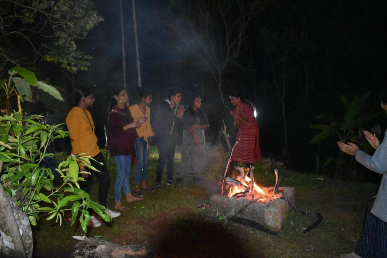 Munnar Tent Hills Resort Devikolam Esterno foto