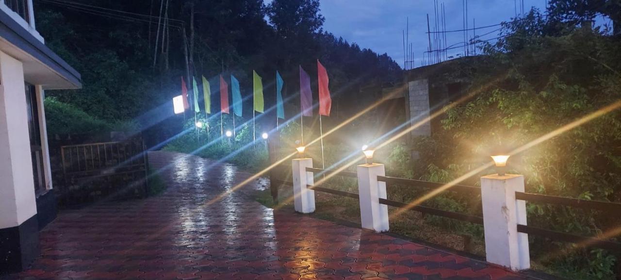 Munnar Tent Hills Resort Devikolam Esterno foto